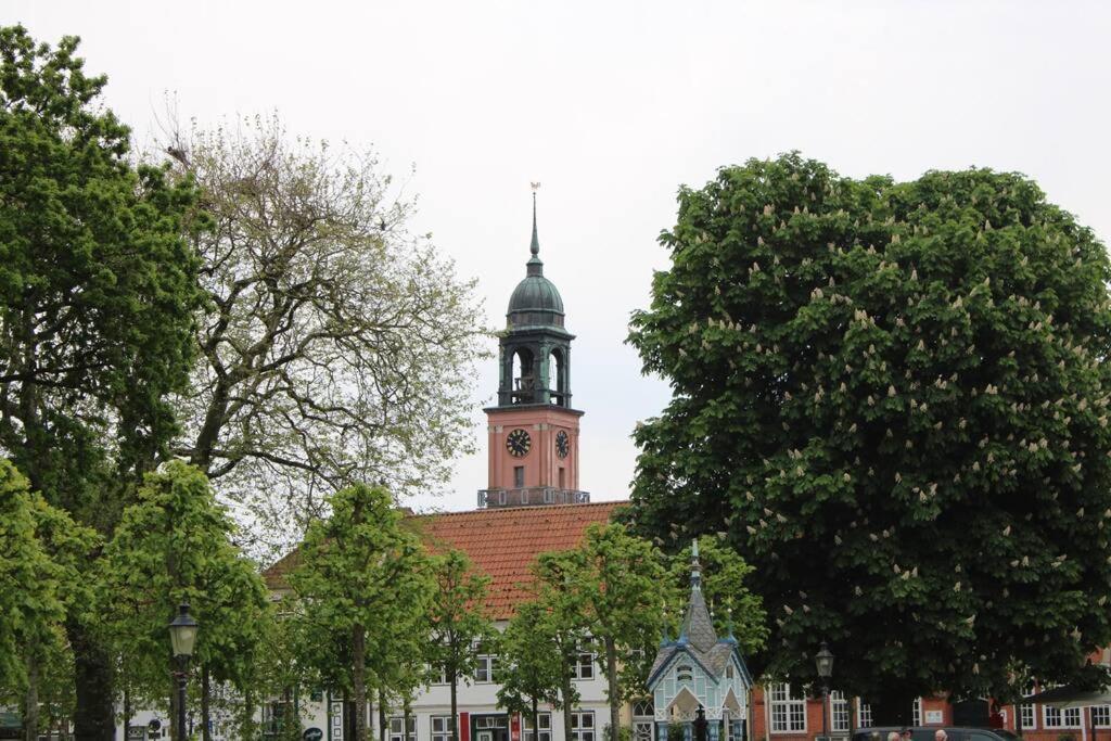 Hollaender Flair Friedrichstadt Ngoại thất bức ảnh