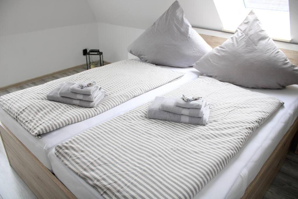 Hollaender Flair Friedrichstadt Ngoại thất bức ảnh